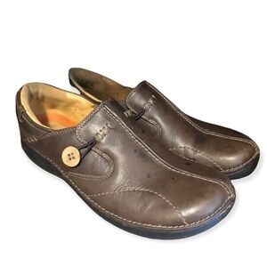 Clarks artisan Shoes Women’s Size‎ 8.5N slip On unstructured Brown